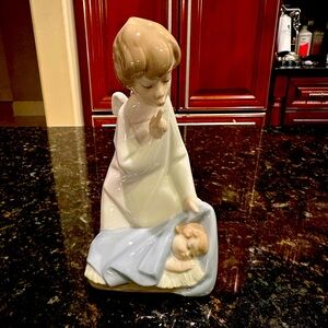 Lladro Angel With Sleeping Baby